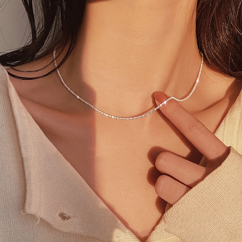 Women's Fashionable Collarbone Necklace with Easy Chain